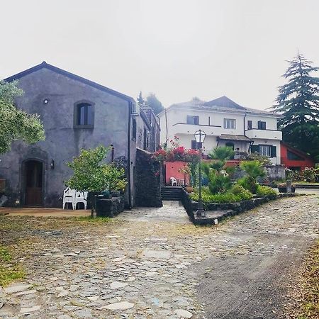 Villa Alessio - Case Vacanza Con Piscina Sull'Etna Puntalazzo Екстериор снимка