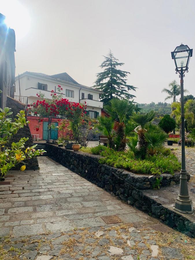 Villa Alessio - Case Vacanza Con Piscina Sull'Etna Puntalazzo Екстериор снимка