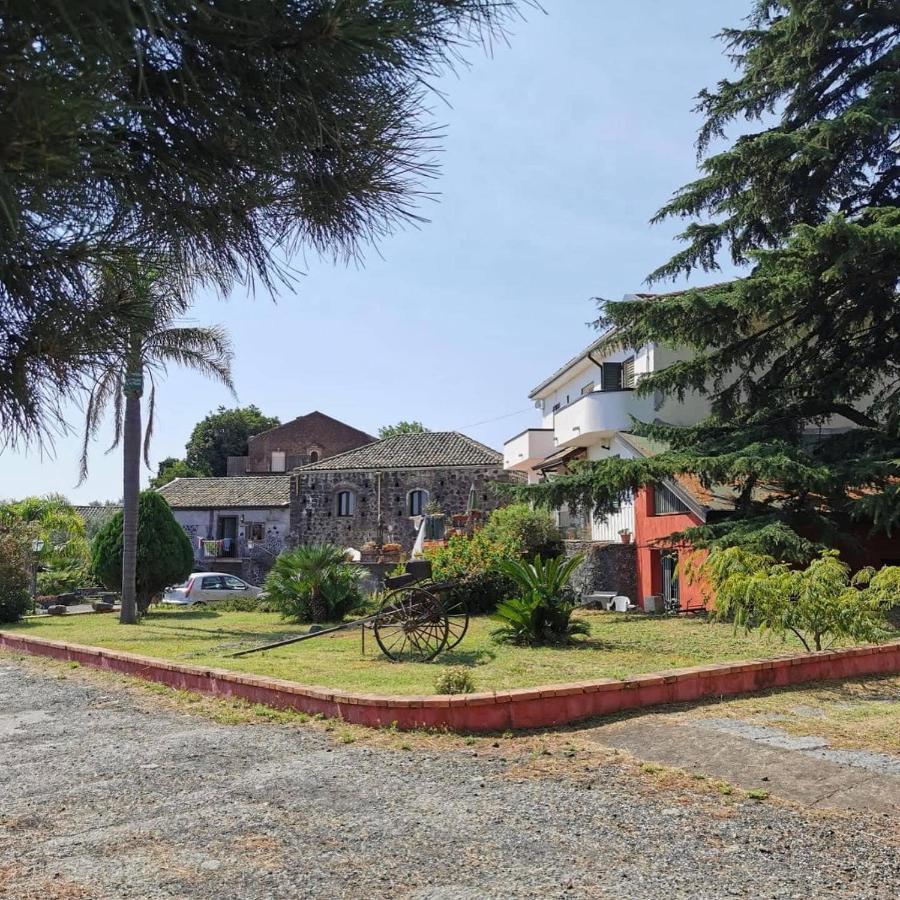 Villa Alessio - Case Vacanza Con Piscina Sull'Etna Puntalazzo Екстериор снимка