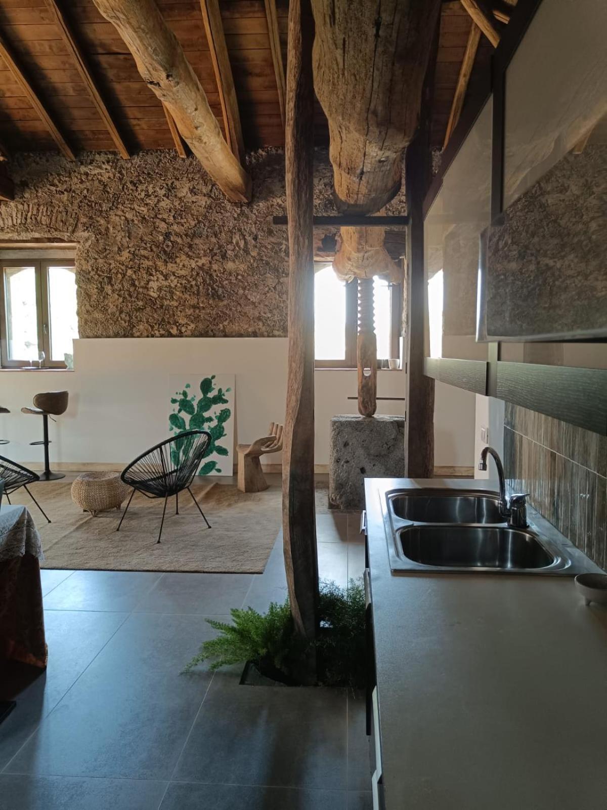 Villa Alessio - Case Vacanza Con Piscina Sull'Etna Puntalazzo Екстериор снимка