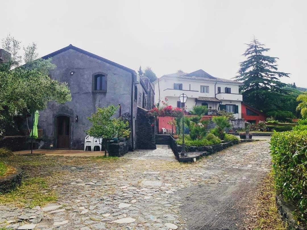 Villa Alessio - Case Vacanza Con Piscina Sull'Etna Puntalazzo Екстериор снимка